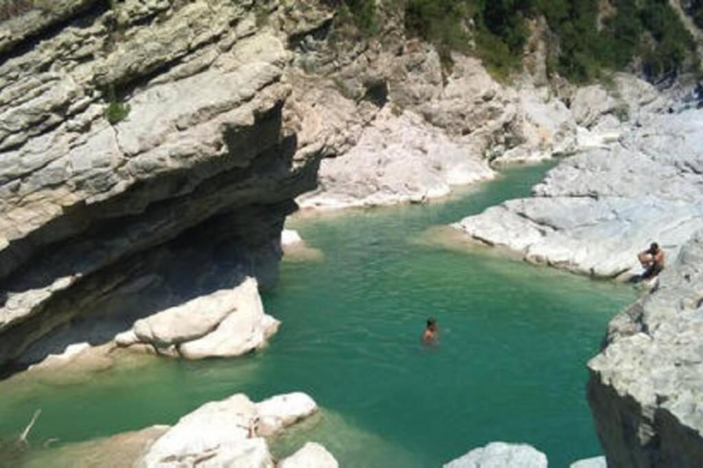 Joli Studio Entre Mer Et Montagne Proche De Nice Bouyon ภายนอก รูปภาพ